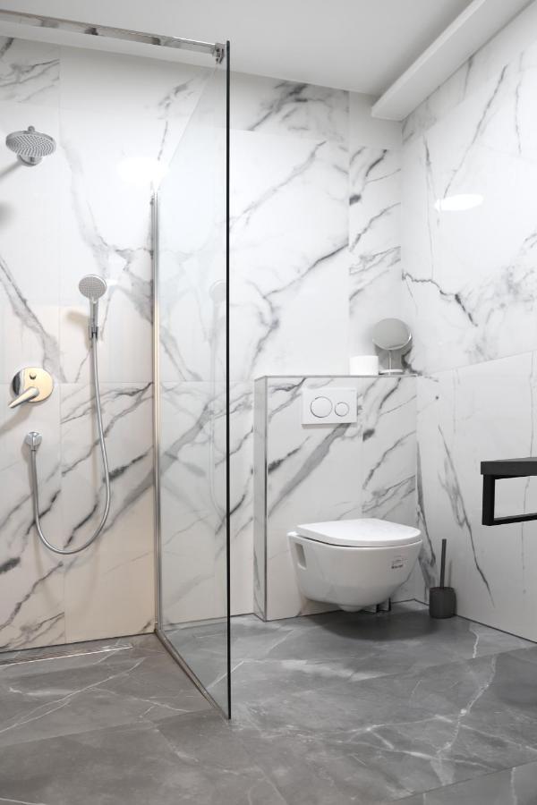 Brand New Apartment With Private Pool 니바이스 외부 사진