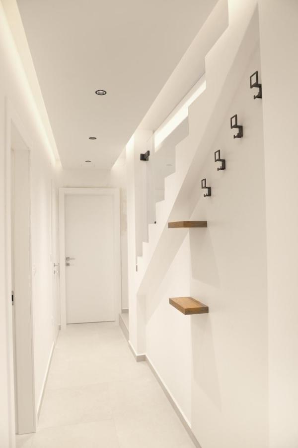 Brand New Apartment With Private Pool 니바이스 외부 사진