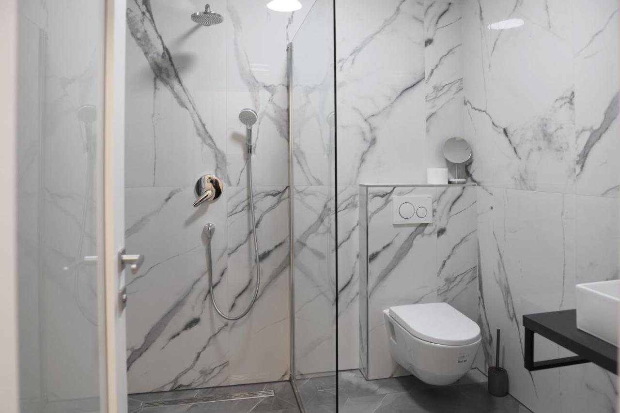 Brand New Apartment With Private Pool 니바이스 외부 사진